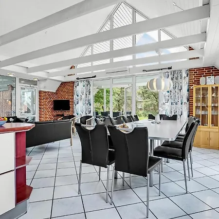 6 Bedroom Stunning In Romo Holiday home *